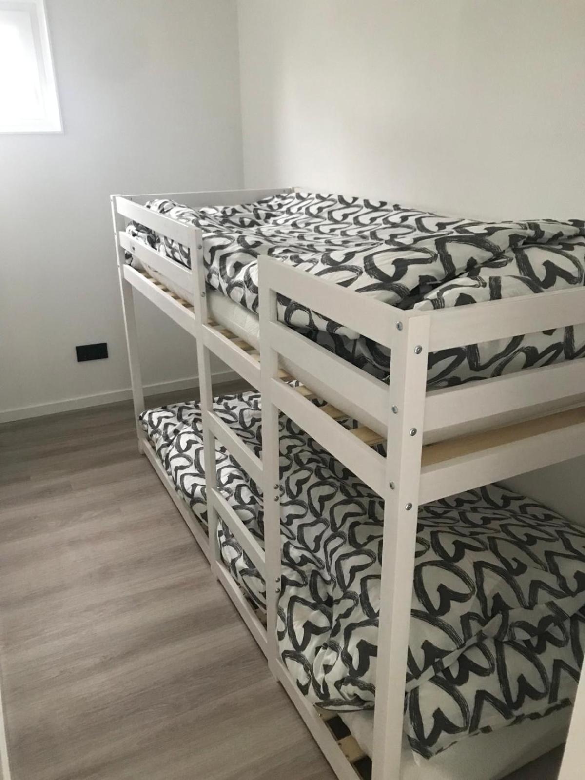 Uniek Overnachten In Een Tiny House Op De Appelhof Wommels エクステリア 写真